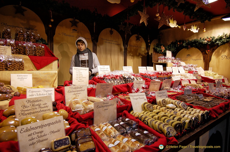 gendarmenmarkt-christmas-market_DSC8193.jpg